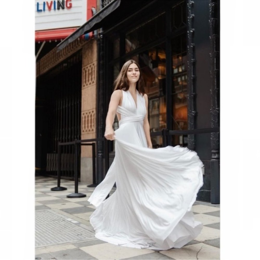 Two Birds New York Classic Ball Gown Ivory
